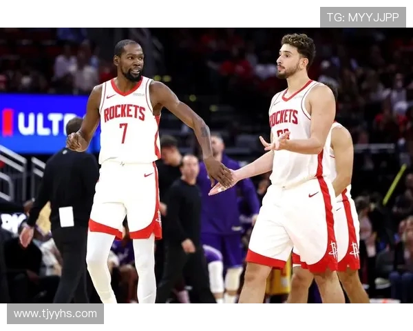 今天雷霆对阵火箭精彩直播回顾与赛后分析全程跟踪报道